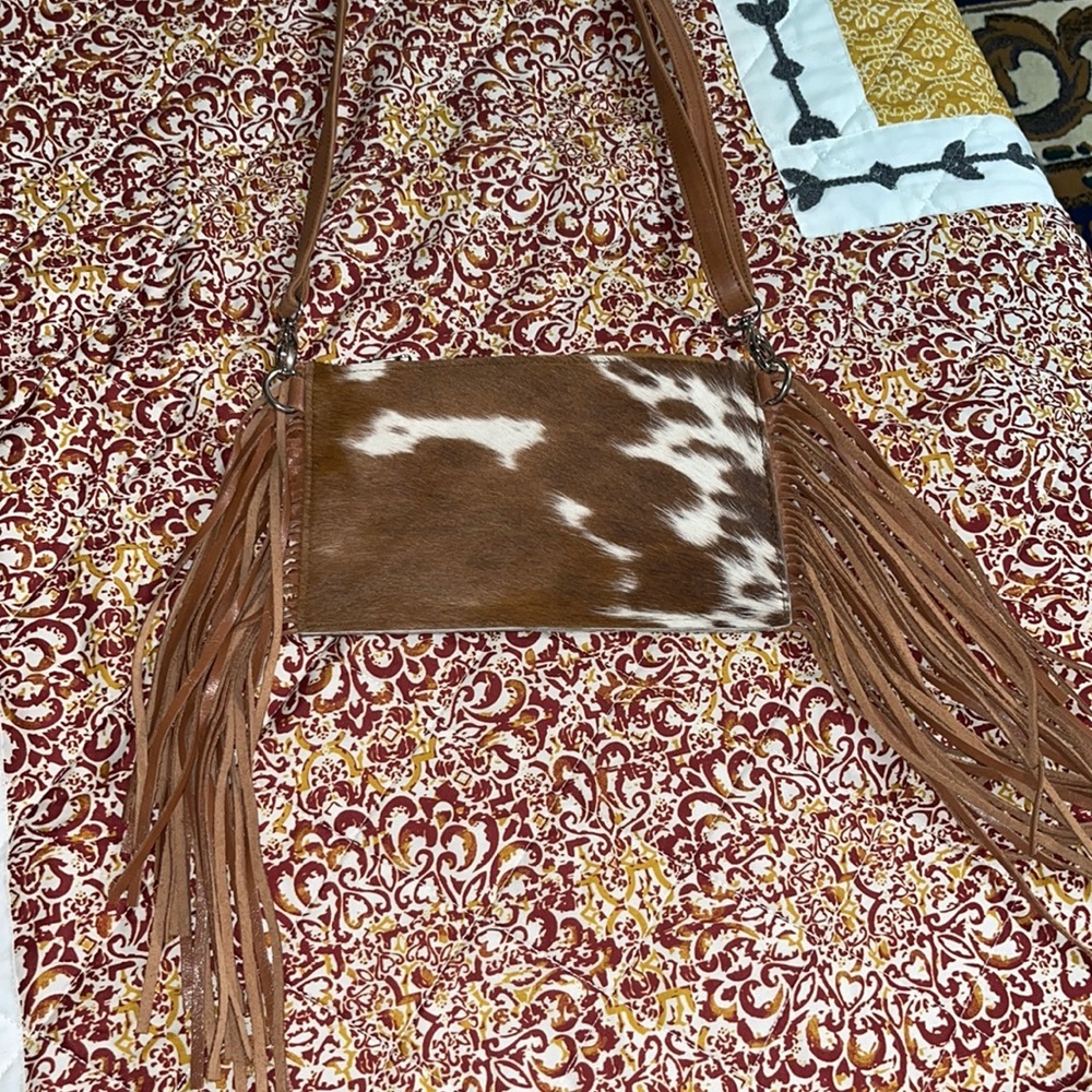 Fringe Cowhide Crossbody Bag in Brown and White